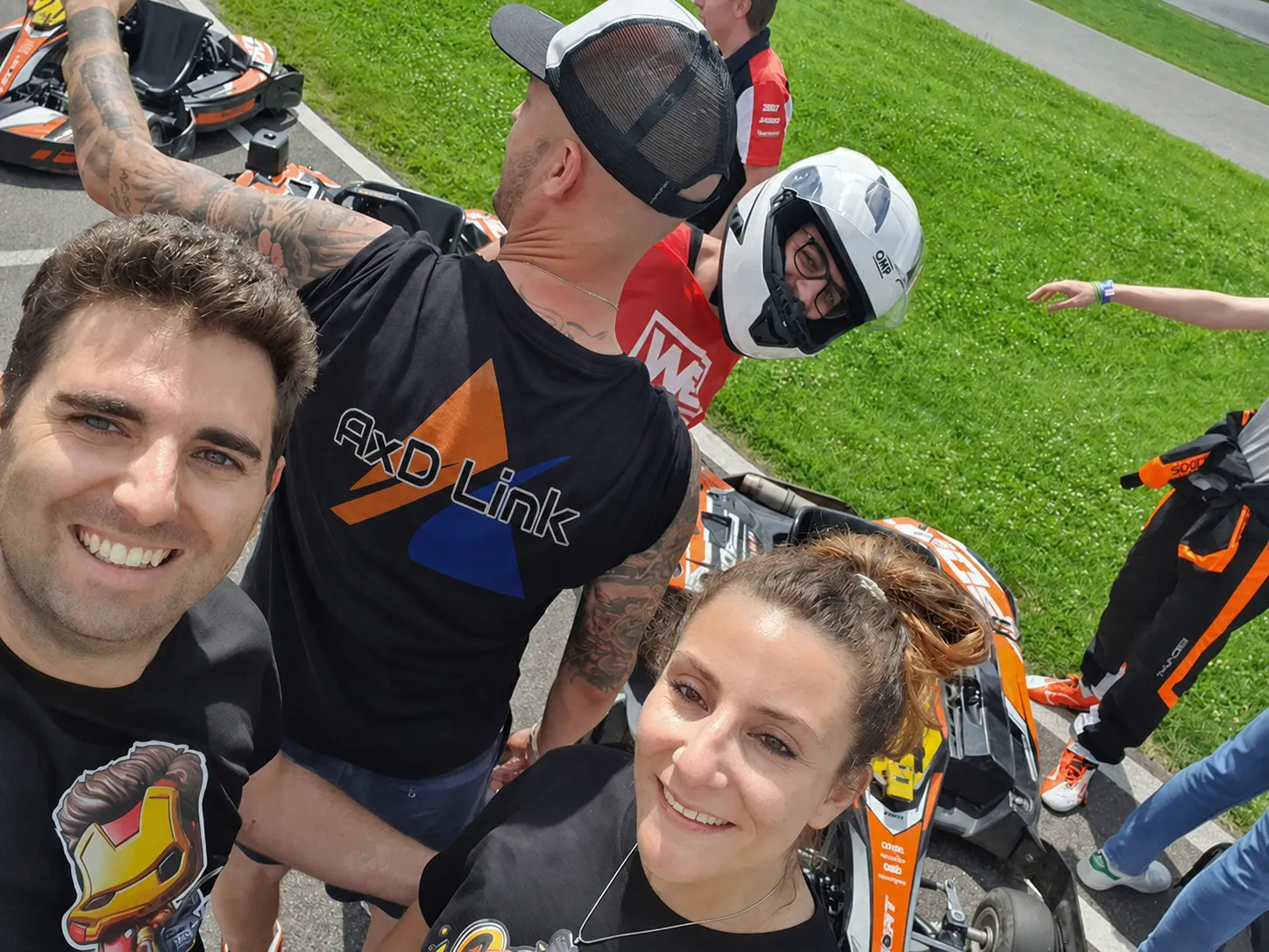 Team AxD Link durante una giornata kart